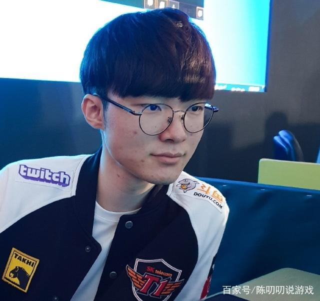 MOUZ